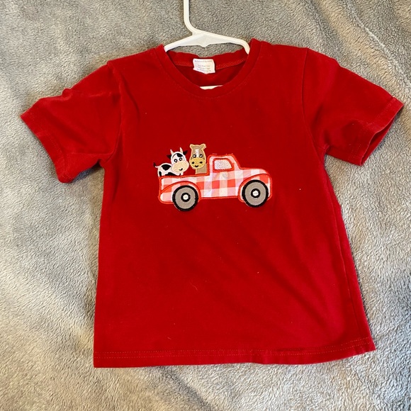 Embroidered cow shirt - Picture 1 of 2